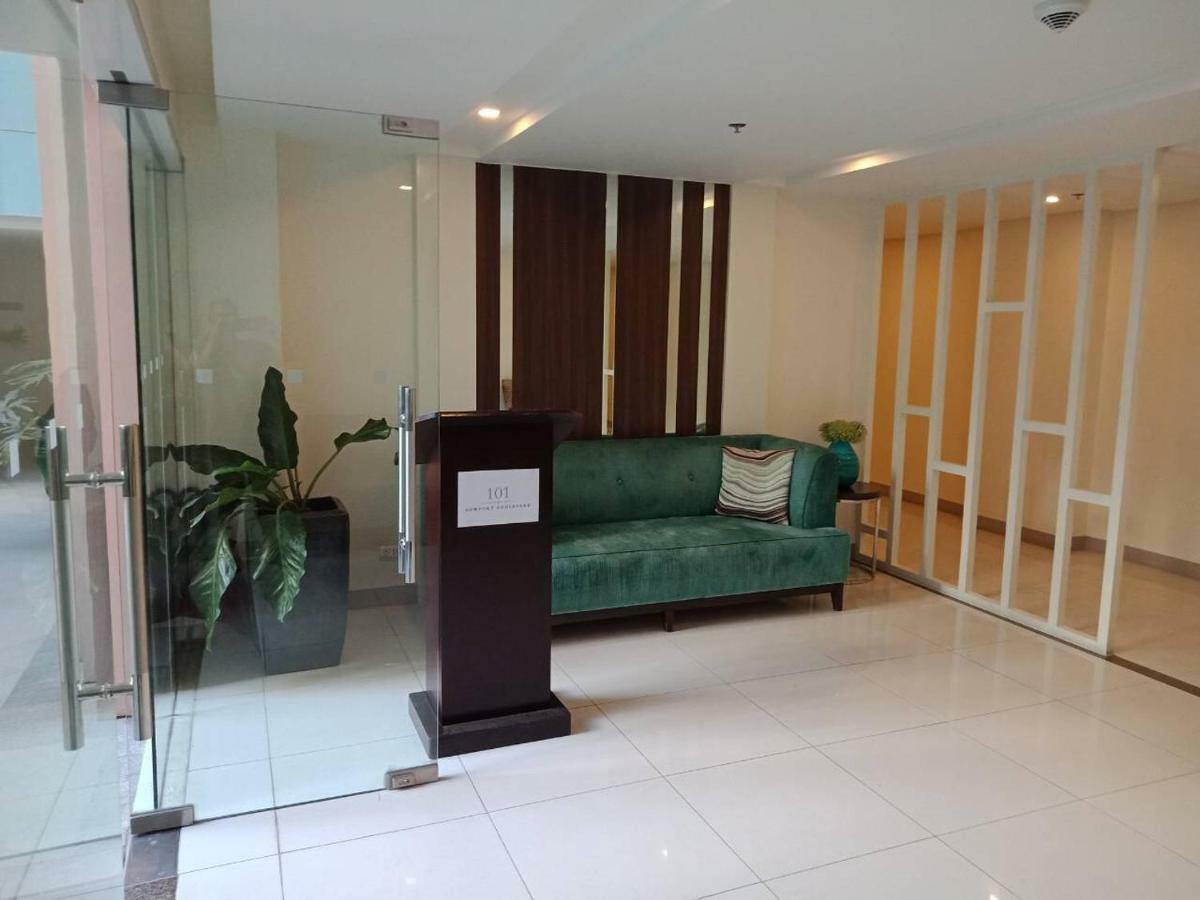 Chillax Studio 101 Newport Boulevard Manila Exterior photo