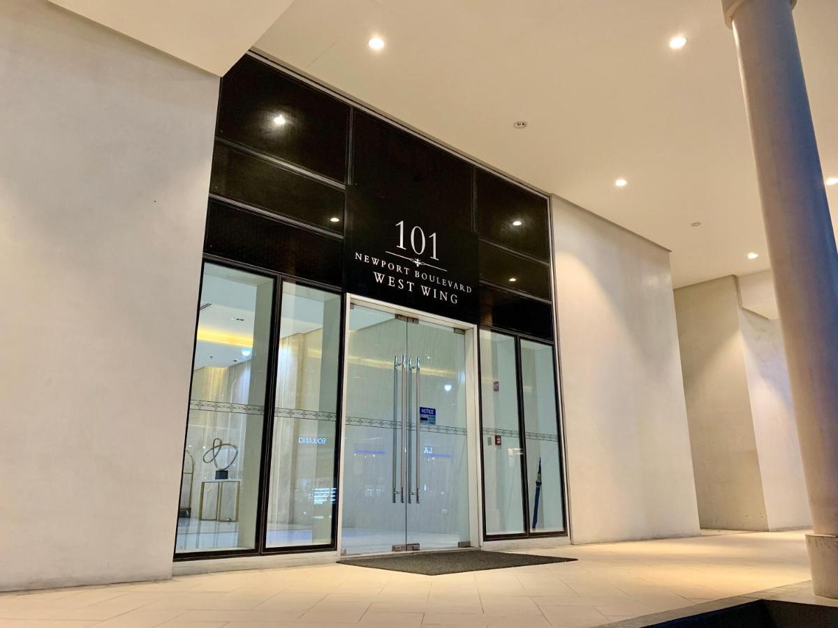Chillax Studio 101 Newport Boulevard Manila Exterior photo
